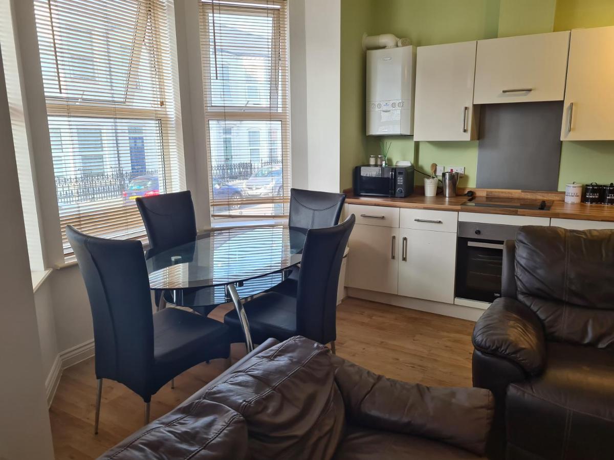 Yarmouth Apartments, Street Permit Parking, Close To Everything, Beach, Pier, Free Wifi Great Yarmouth Dış mekan fotoğraf